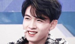 娱乐爆料秦霄贤视频播放,娱乐爆料引网友热议